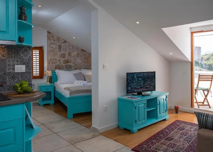 Imperia Ii - Chic! Place - Self Check In 0-24h Apartamento *