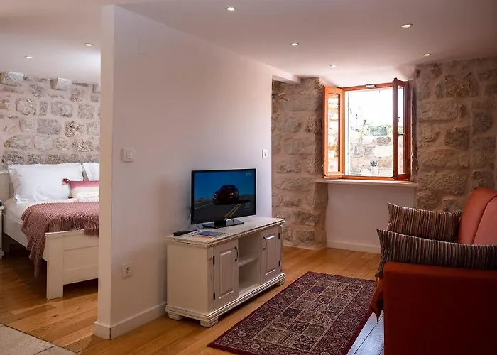 Imperia Ii - Chic! Place - Self Check In 0-24h Apartamento